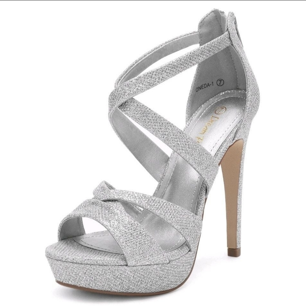 Dream Paris Womens Stilettos. Size 8. NWOB.